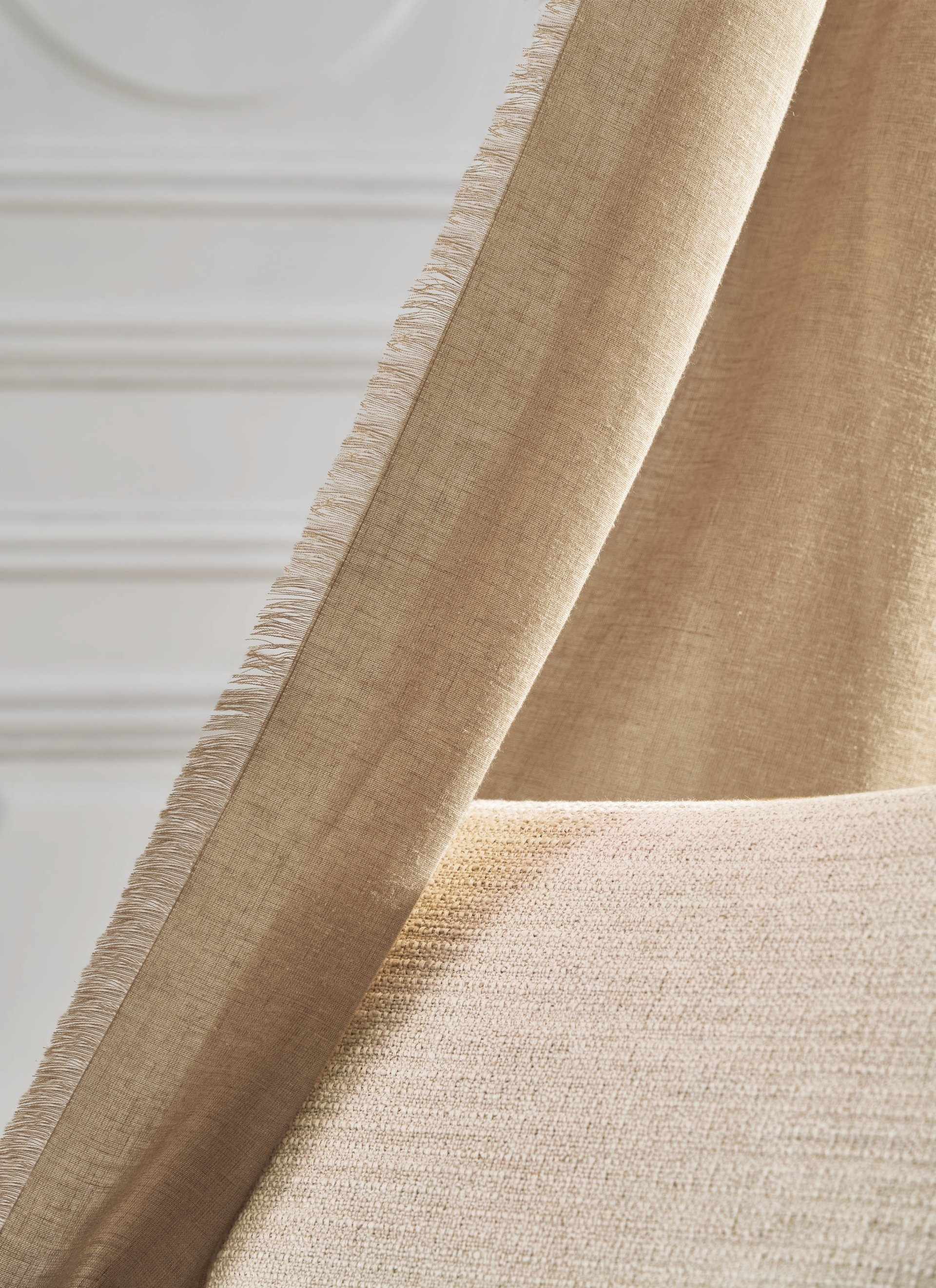 L’Arte del Tendaggio Sartoriale